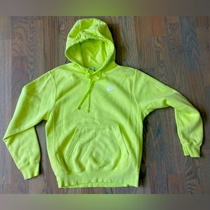 Nike men’s Club fleece Hoodie BB light Neon size XS